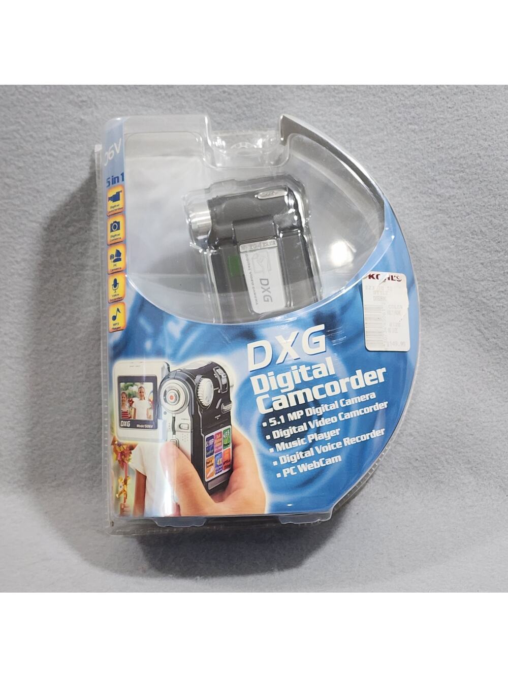 Digital Camera VideoCamcorder Music Player Voice Recorder WebCam DXG 506V 5.1MP